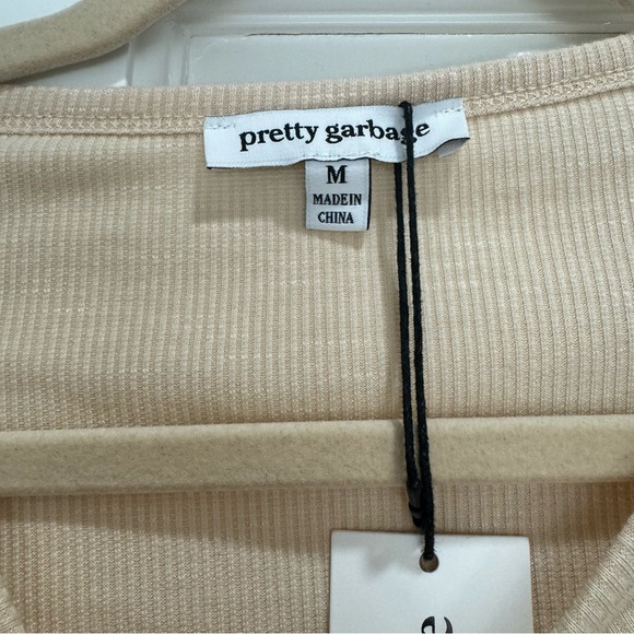 Long sleeve bow top - Picture 3 of 3